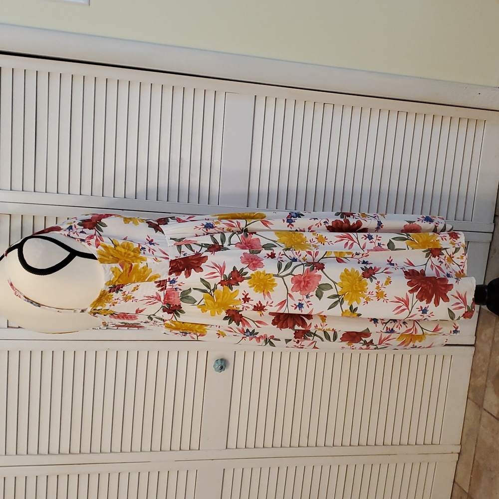 Old Navy Cami Floral Midi Dress with Pockets, Size Large - Picture 5 of 13